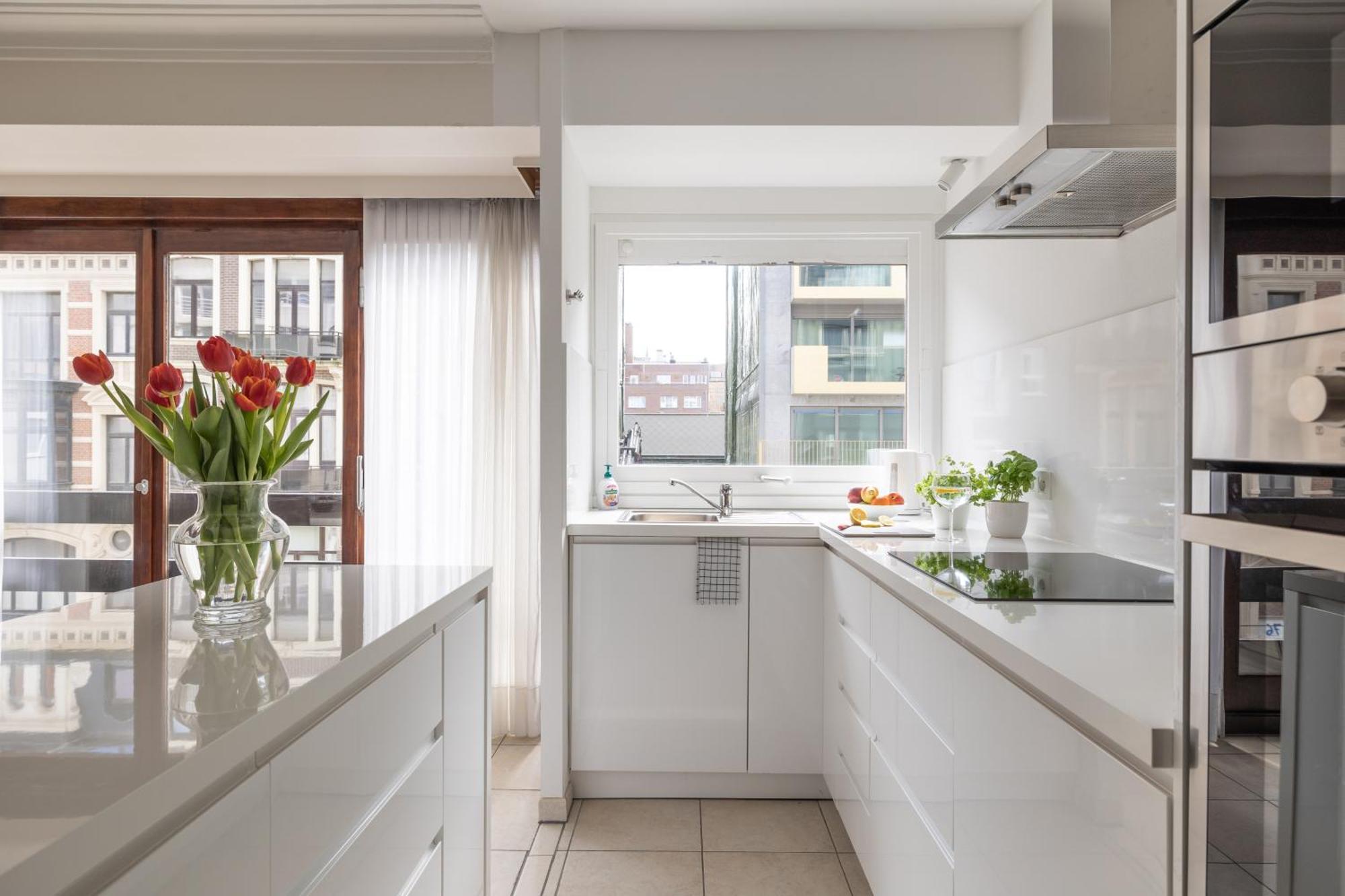 Weloveoostende - Newly Renovated Large Apartment 150M From The Beach - Including Bed Sheets And Final Clea-Ning Εξωτερικό φωτογραφία