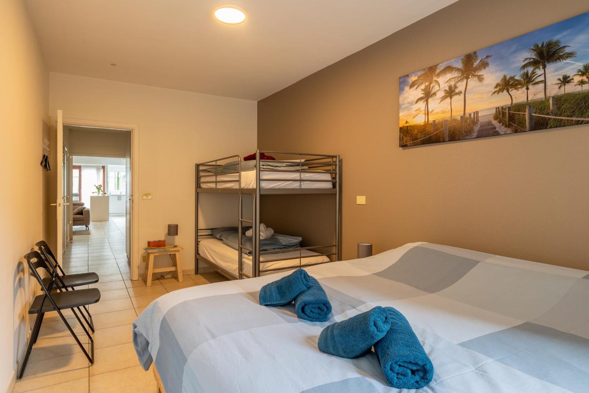 Weloveoostende - Newly Renovated Large Apartment 150M From The Beach - Including Bed Sheets And Final Clea-Ning Εξωτερικό φωτογραφία